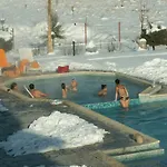 Хотел баня 2*