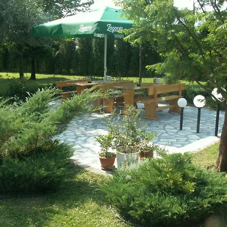 فندق Dolna Bania 2*