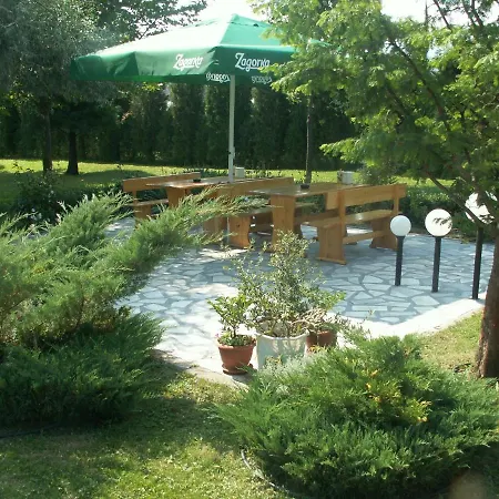 Hotel Dolna Bania 2*