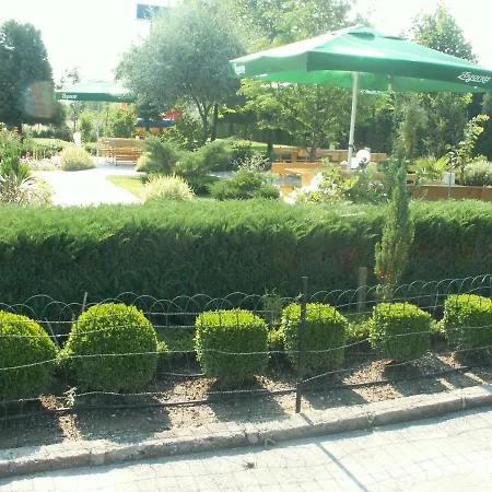 Hotel Dolna Bania