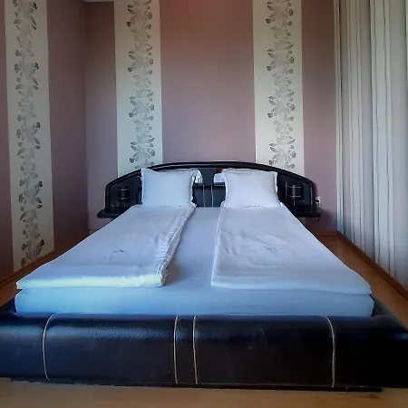 Hotel Dolna Bania 2*