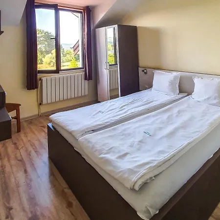 Dolna Bania Hotel 2*